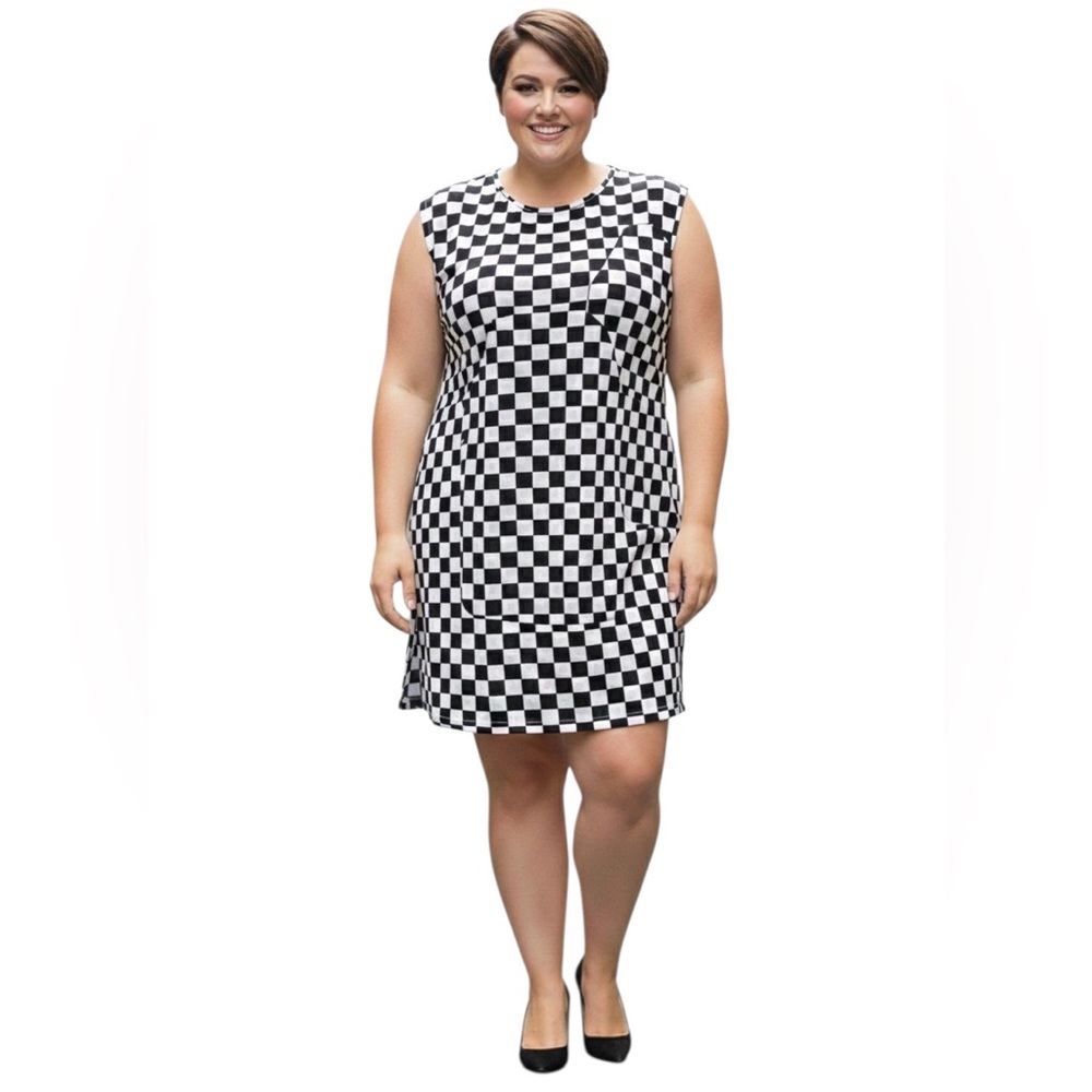 Black and White Checkered Tunic Dress